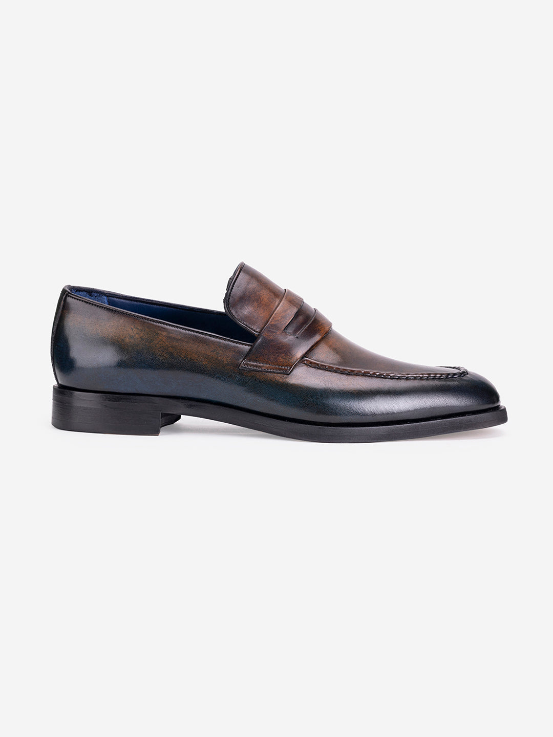 Classic brown shaded loafers