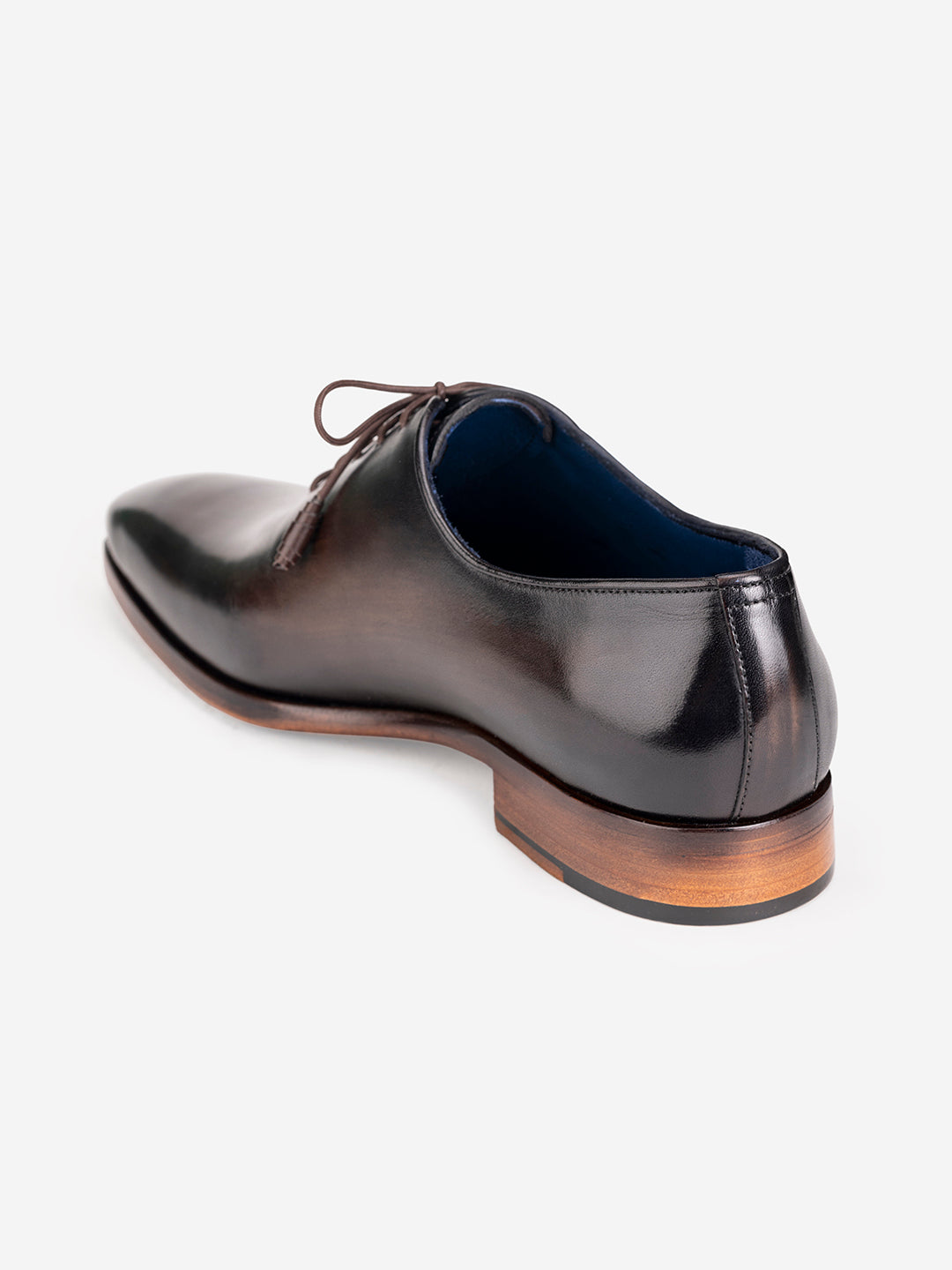 Brown lace loafers with Wolf motif