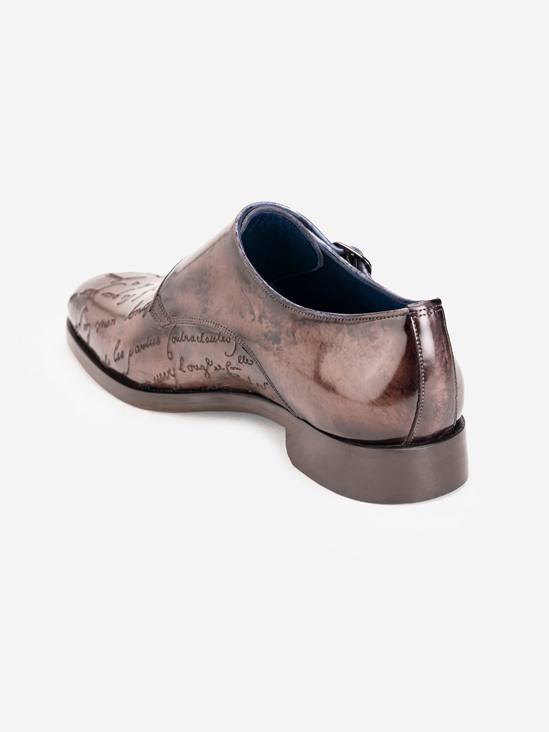 Brown engraved loafers with buckle