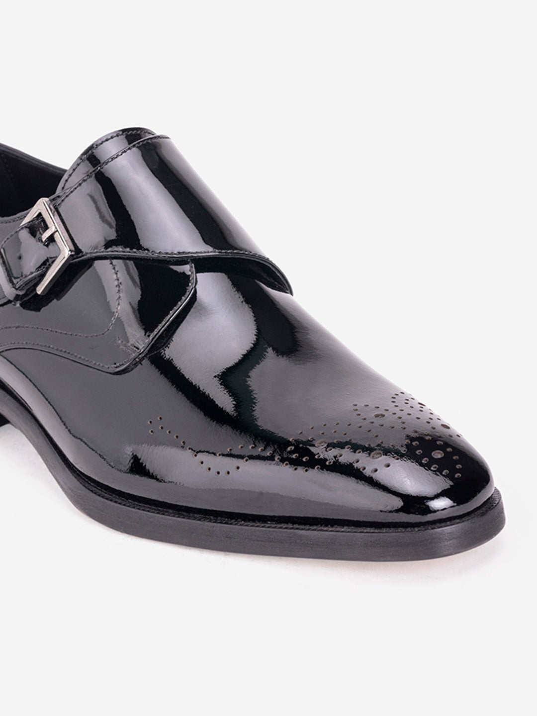 Formal black loafers with buckle