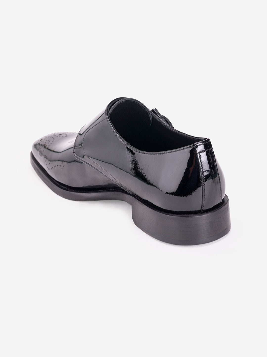 Formal black loafers with buckle