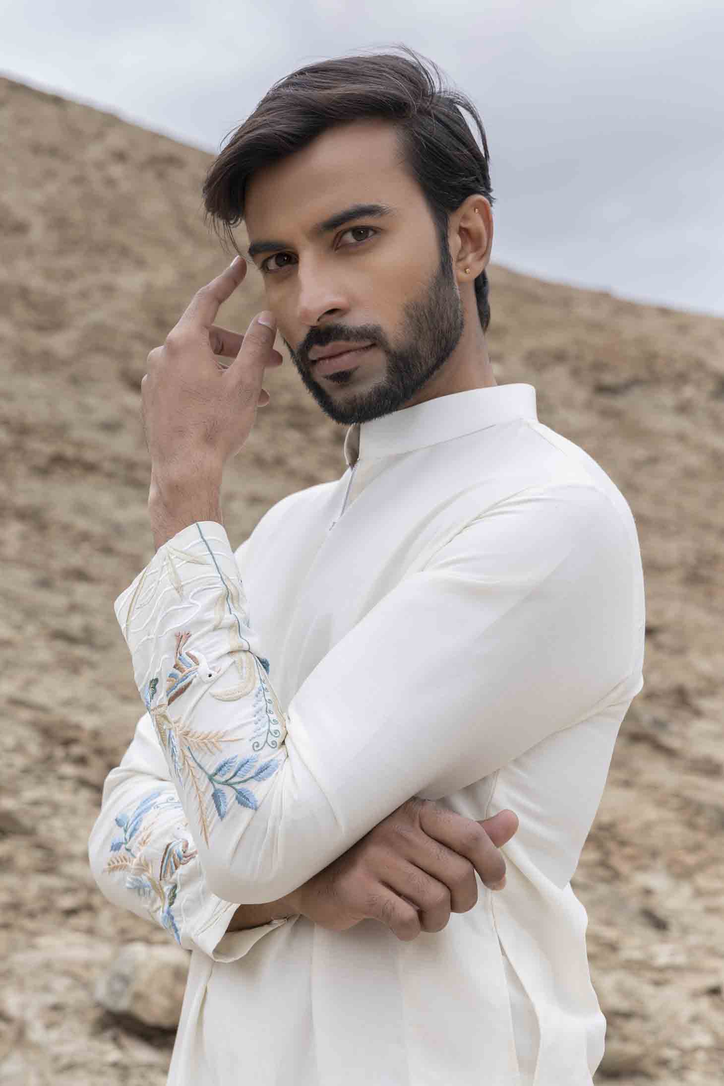Elegant Ivory Silk Kurta Set with Artistic Embroidery and Aligarhi Pants