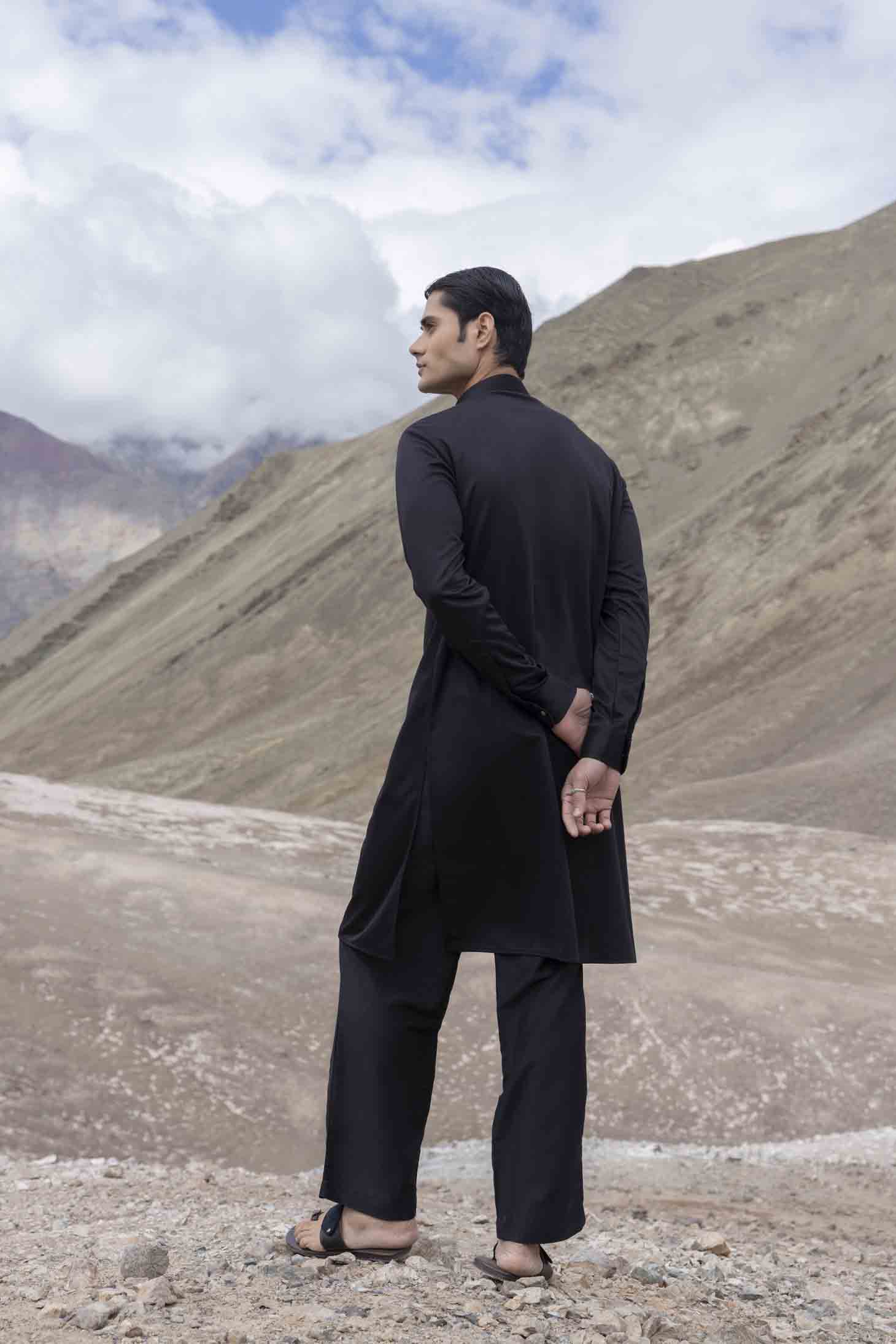 Black Knit Kurta Set with Antique Metal Embellishments & Zipper Detail, Paired with Aligarhi Pants
