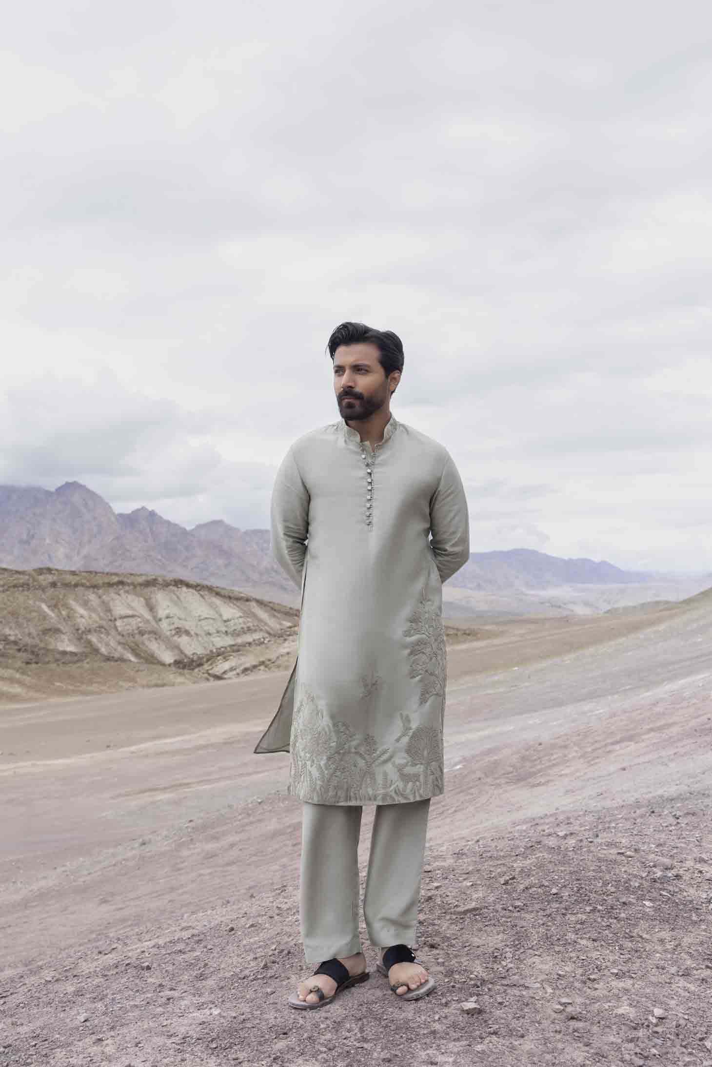 Olive Green Kurta with Dori Embroidery & Aligarhi Pants for Mehndi