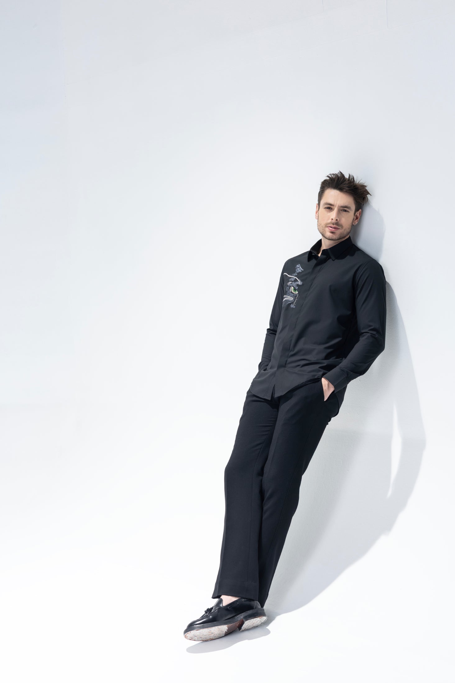 Black full sleeved shirt with embroidered Cat motifs