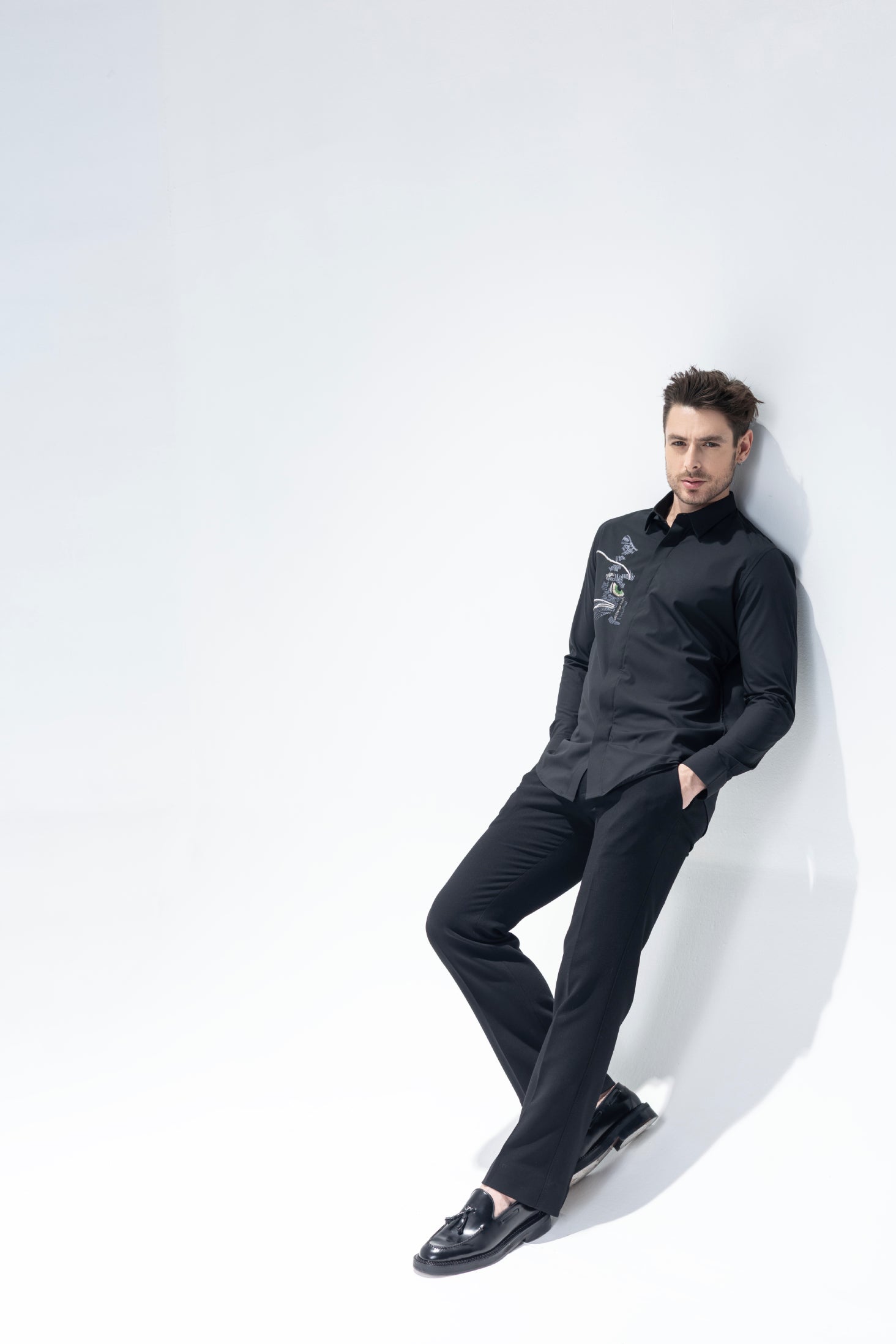 Black full sleeved shirt with embroidered Cat motifs