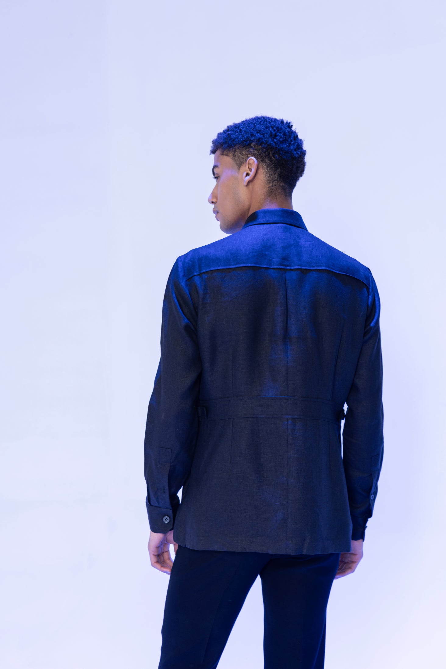 Black linen shirt with 4 patch pockets and buckle