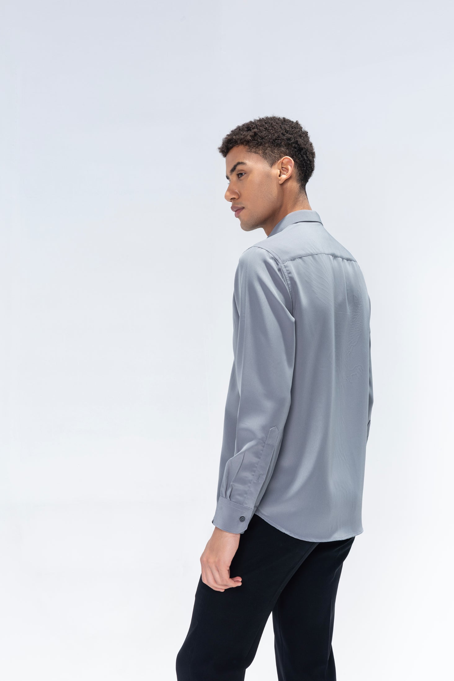 Grey full sleeved shirt with hand-embroiderd Bird motif