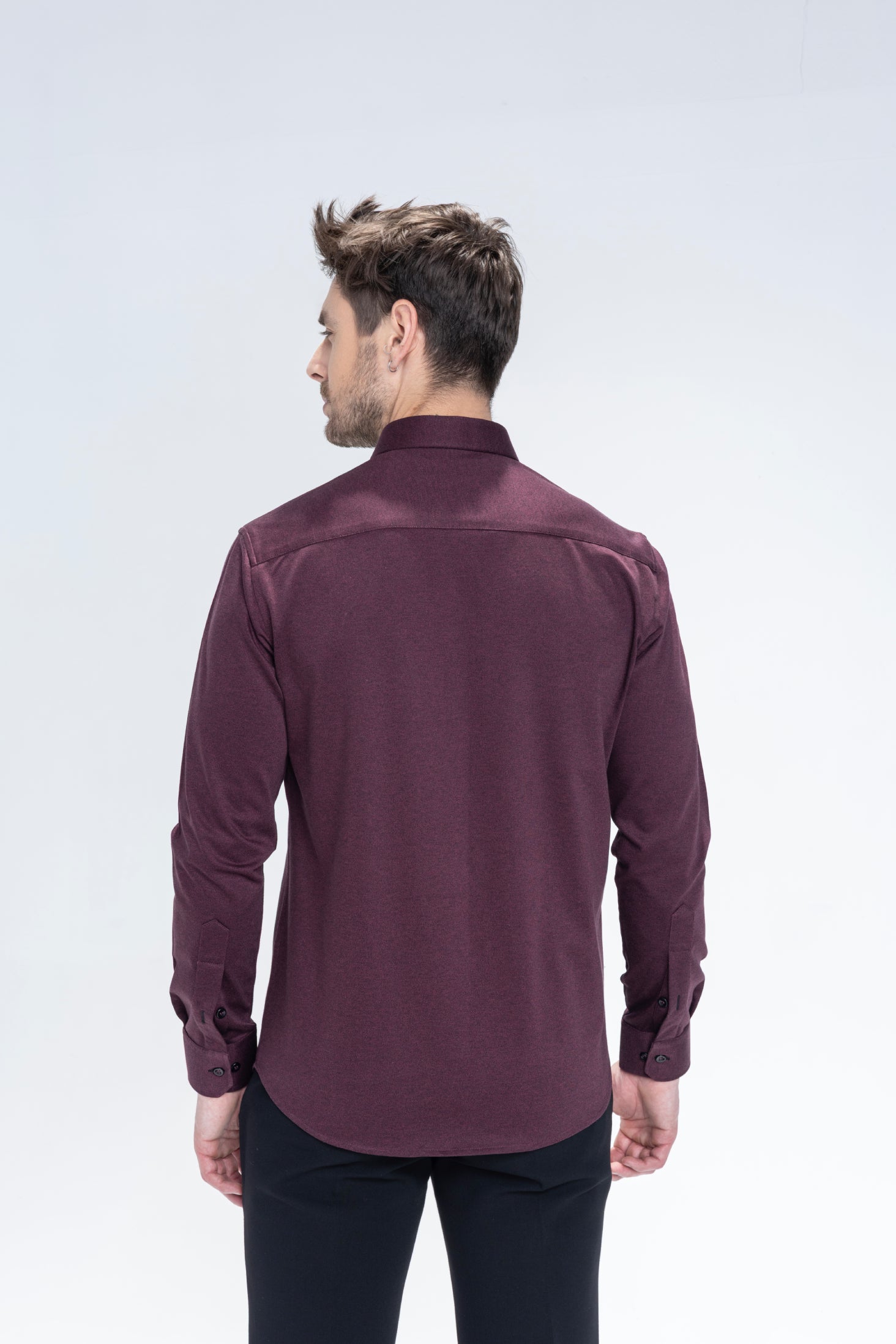 Maroon shirt with embroidered Reindeer