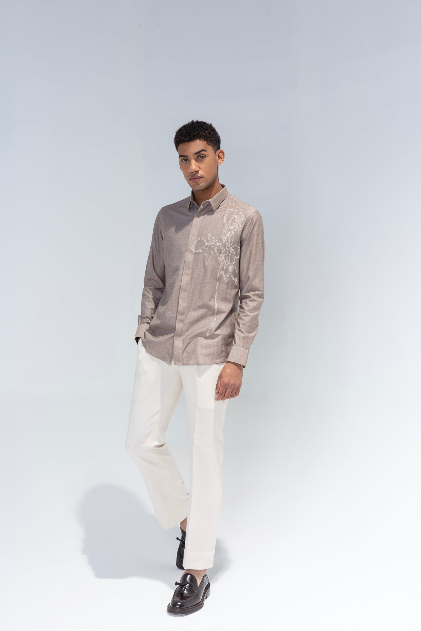 Beige shirt with embroidered Flower