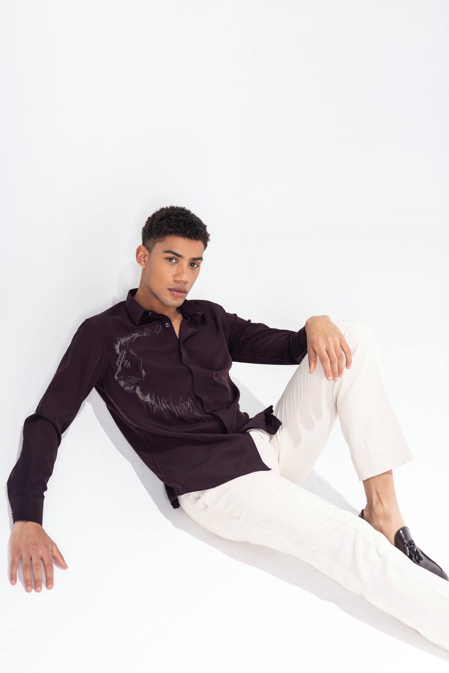 Brown shirt with hand-embroidered Lion