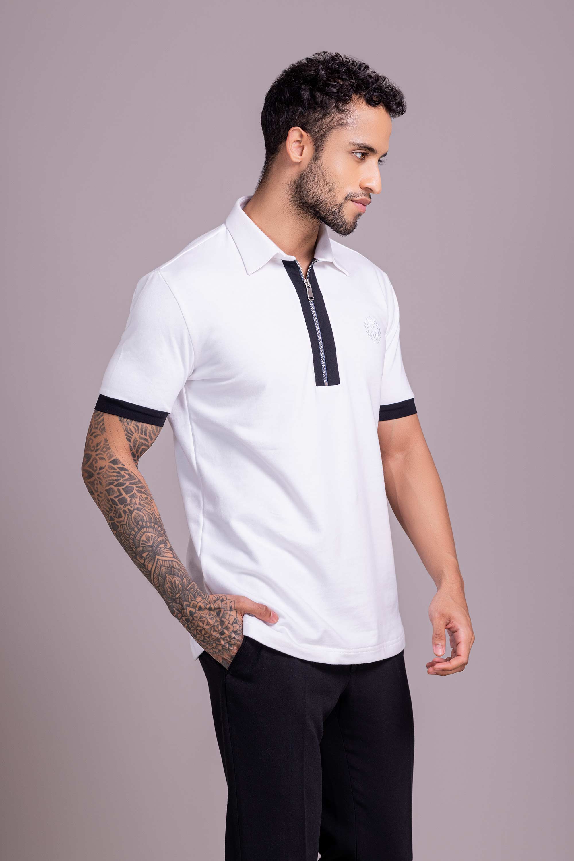 White T- Shirt with Zipper