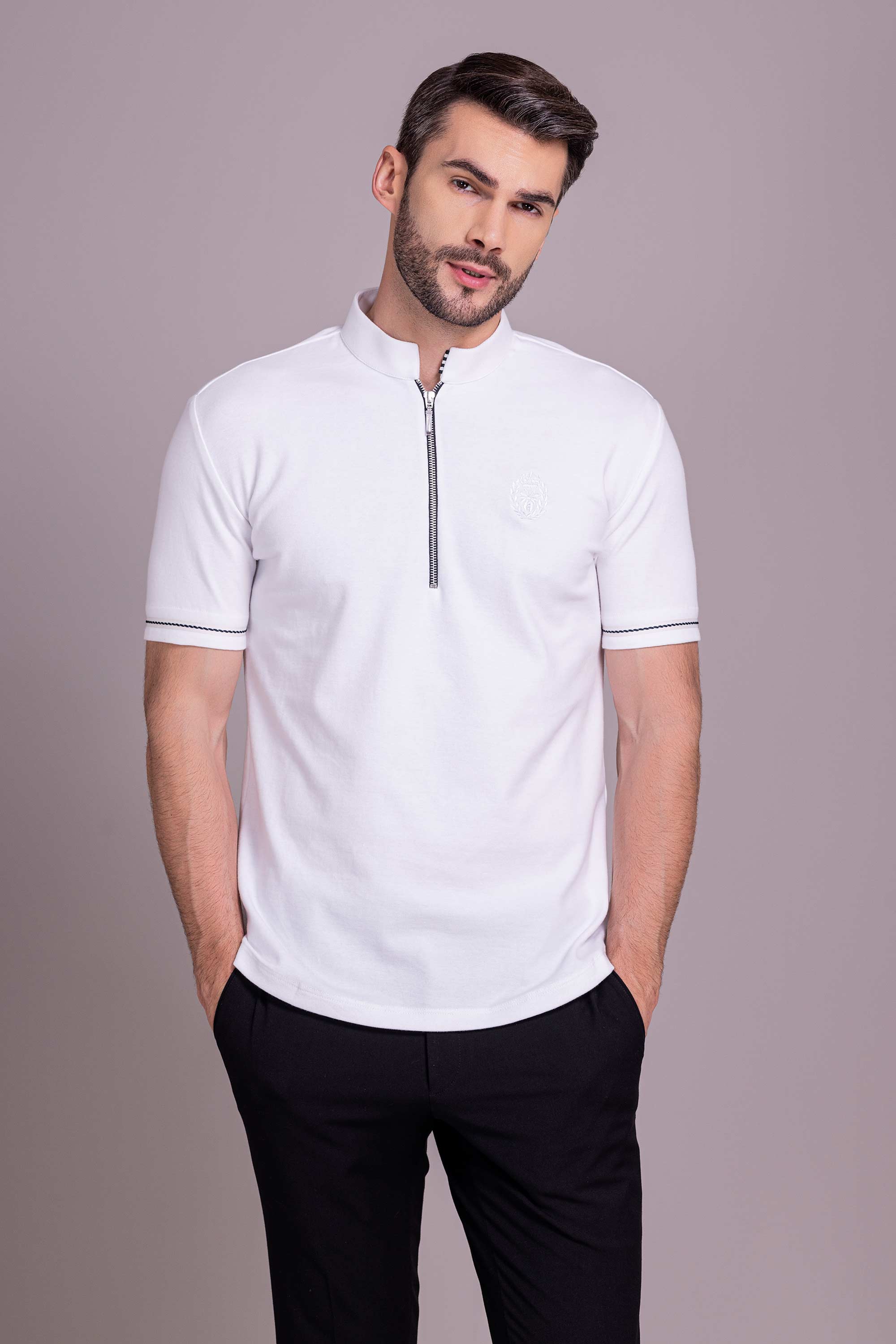 White T- Shirt with Zipper