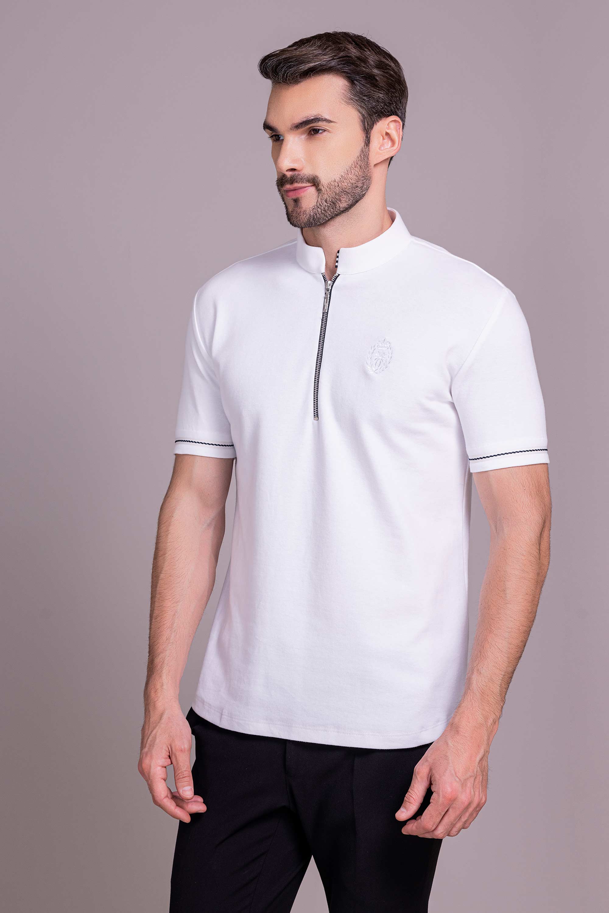 White T- Shirt with Zipper