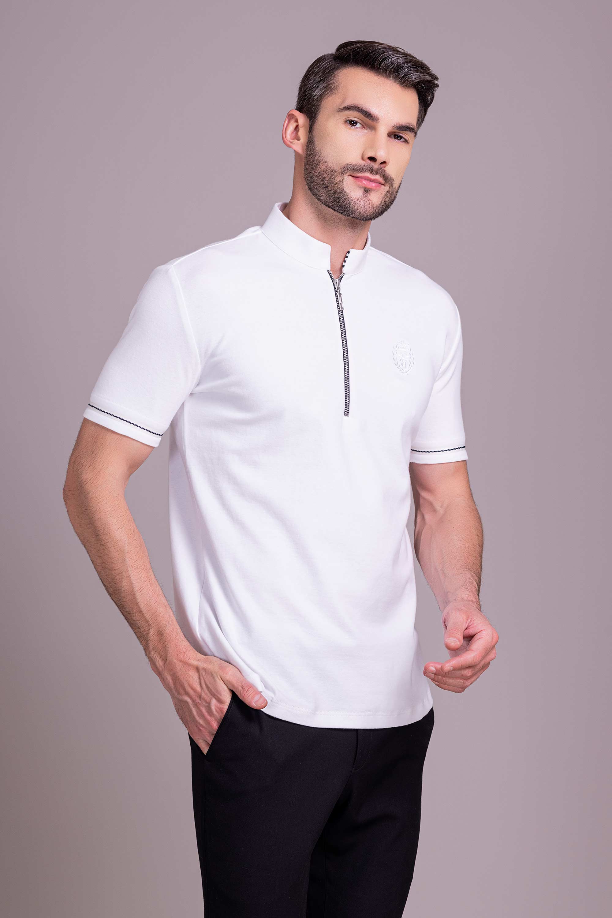 White T- Shirt with Zipper