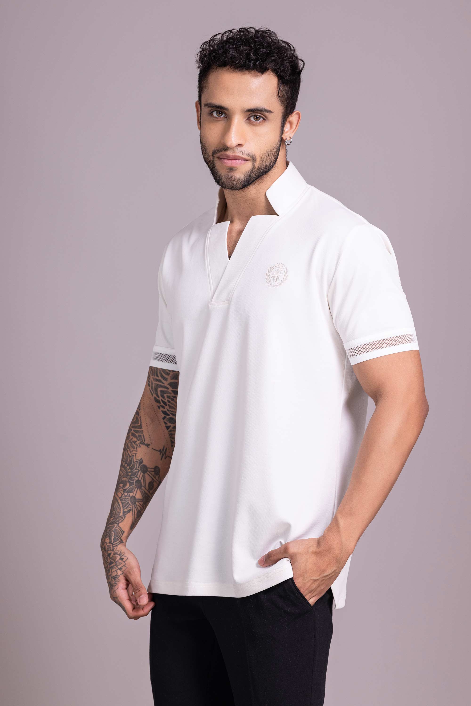 White V-neck T-shirt with collar