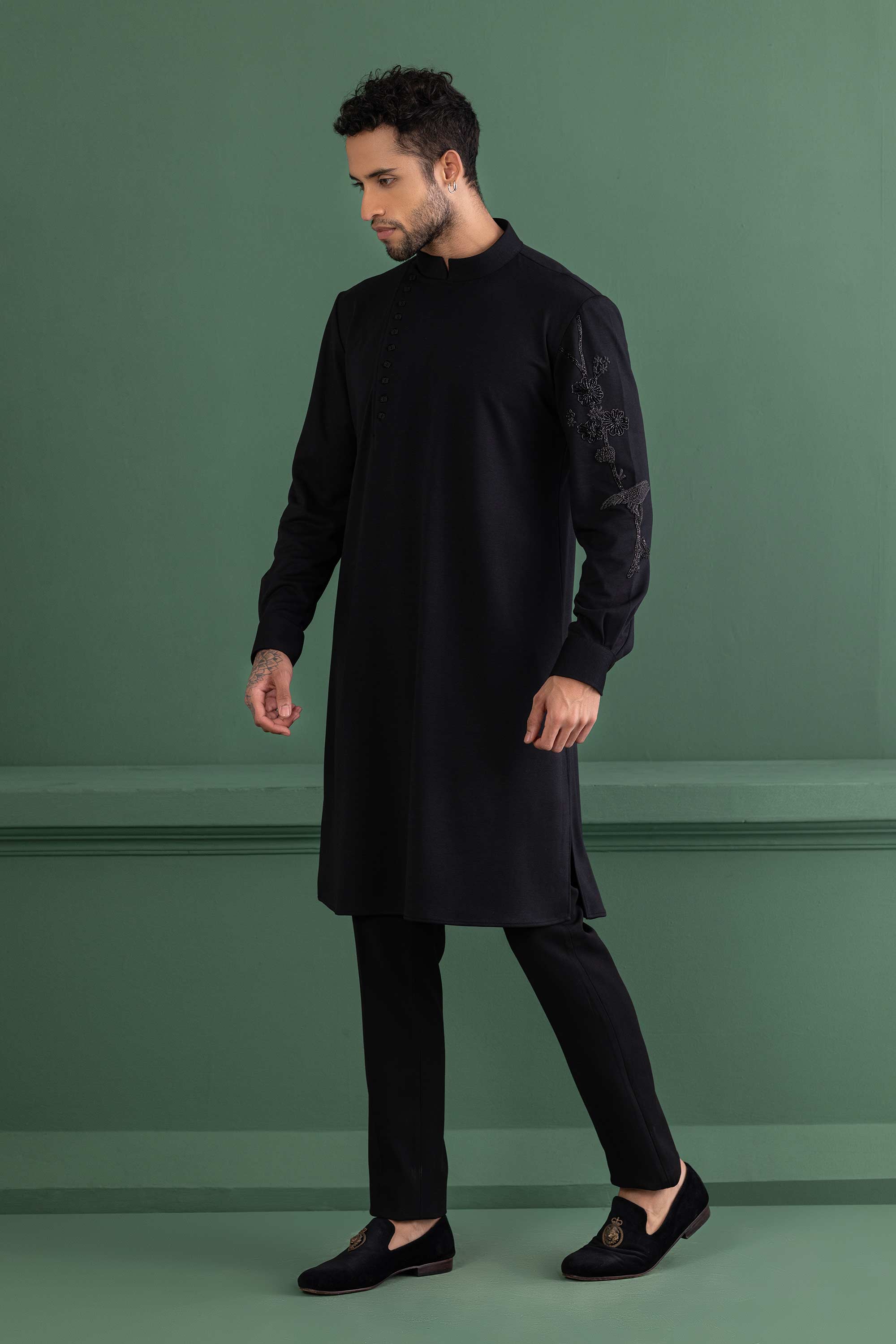 Black knit embroidered kurta