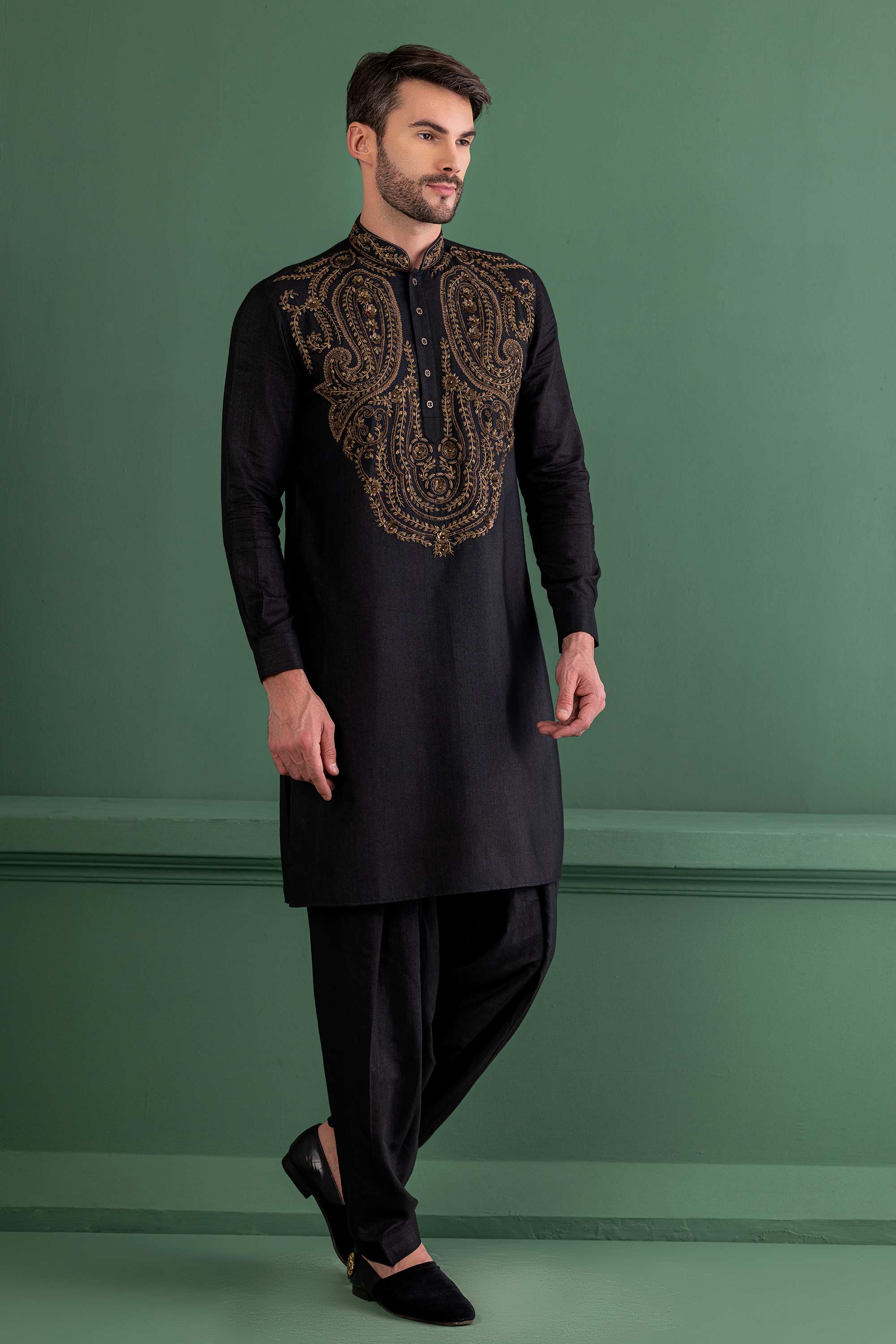 Black & gold embroidered kurta