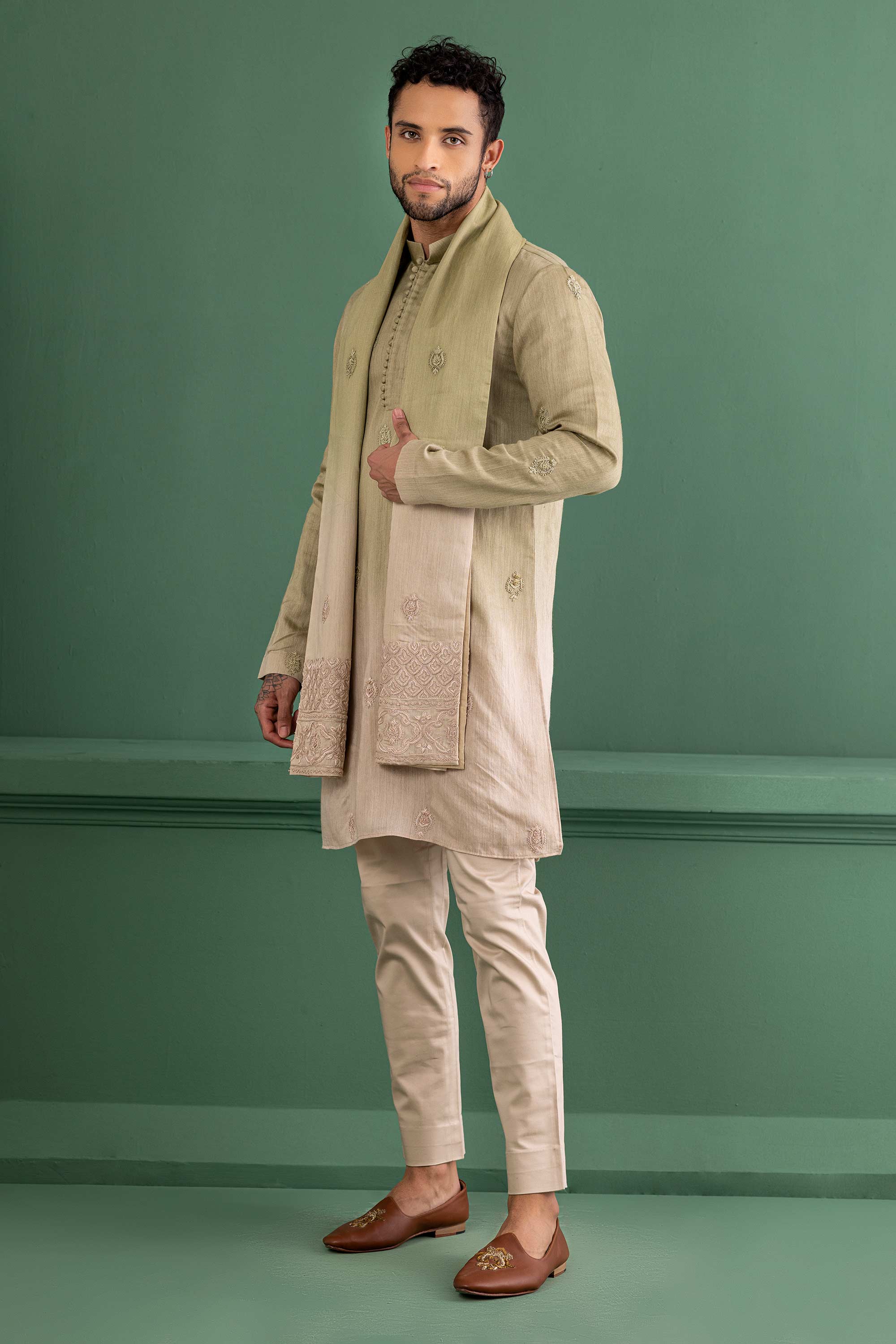 shaded olive green embroidered kurta with stole