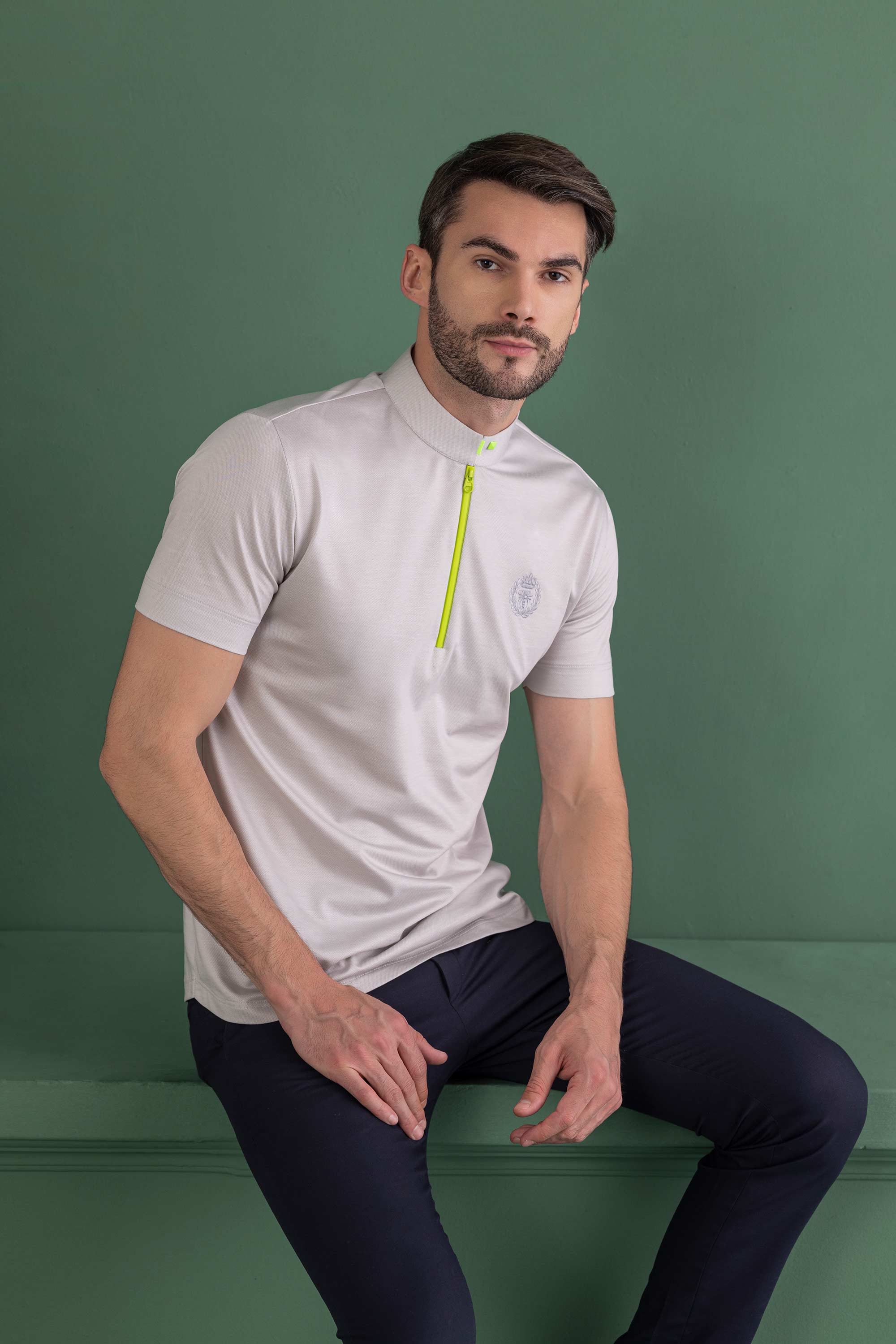 Light Grey T- Shirt with Zipper