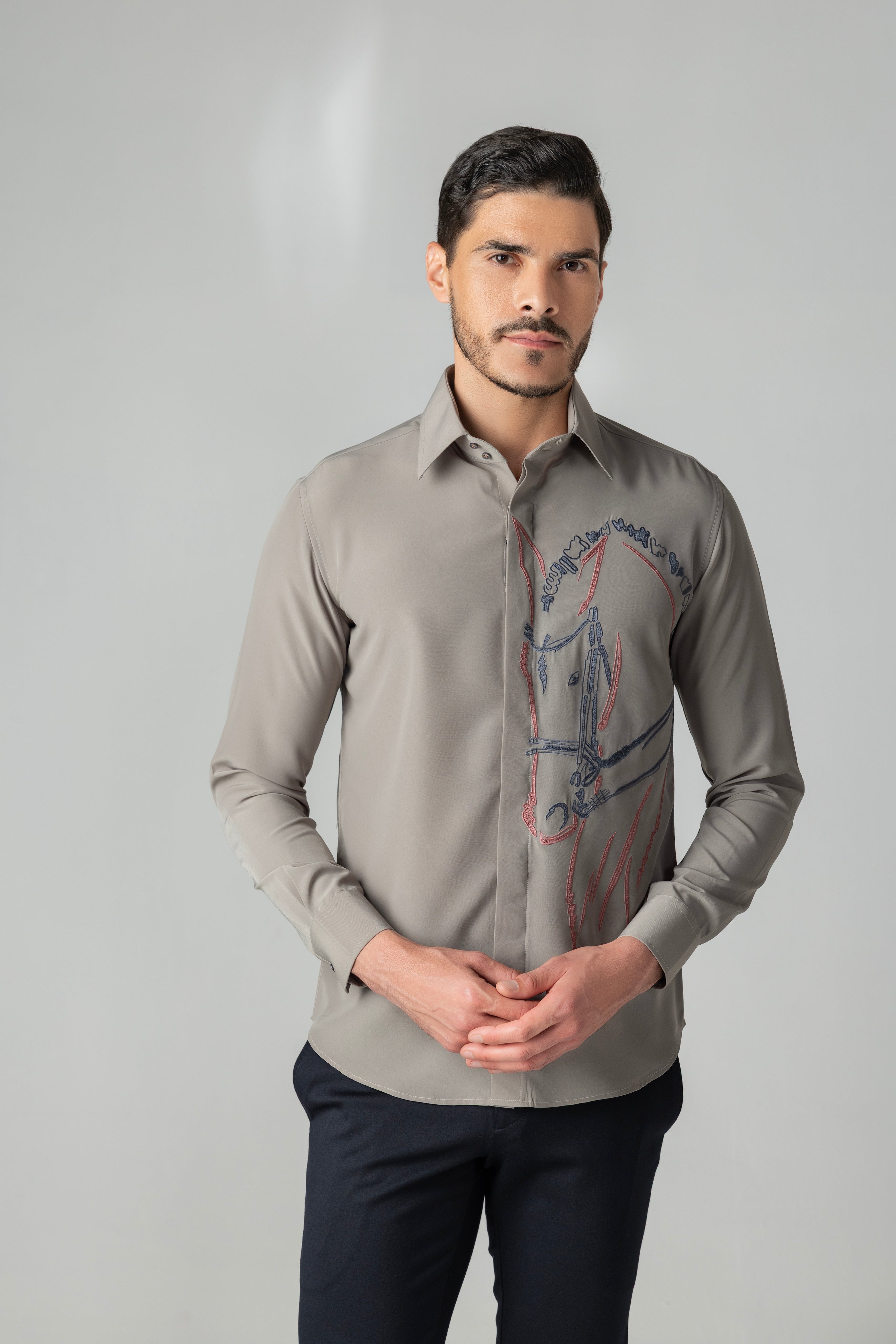 Grey shirt embroidered with multi-coloured Horse motif