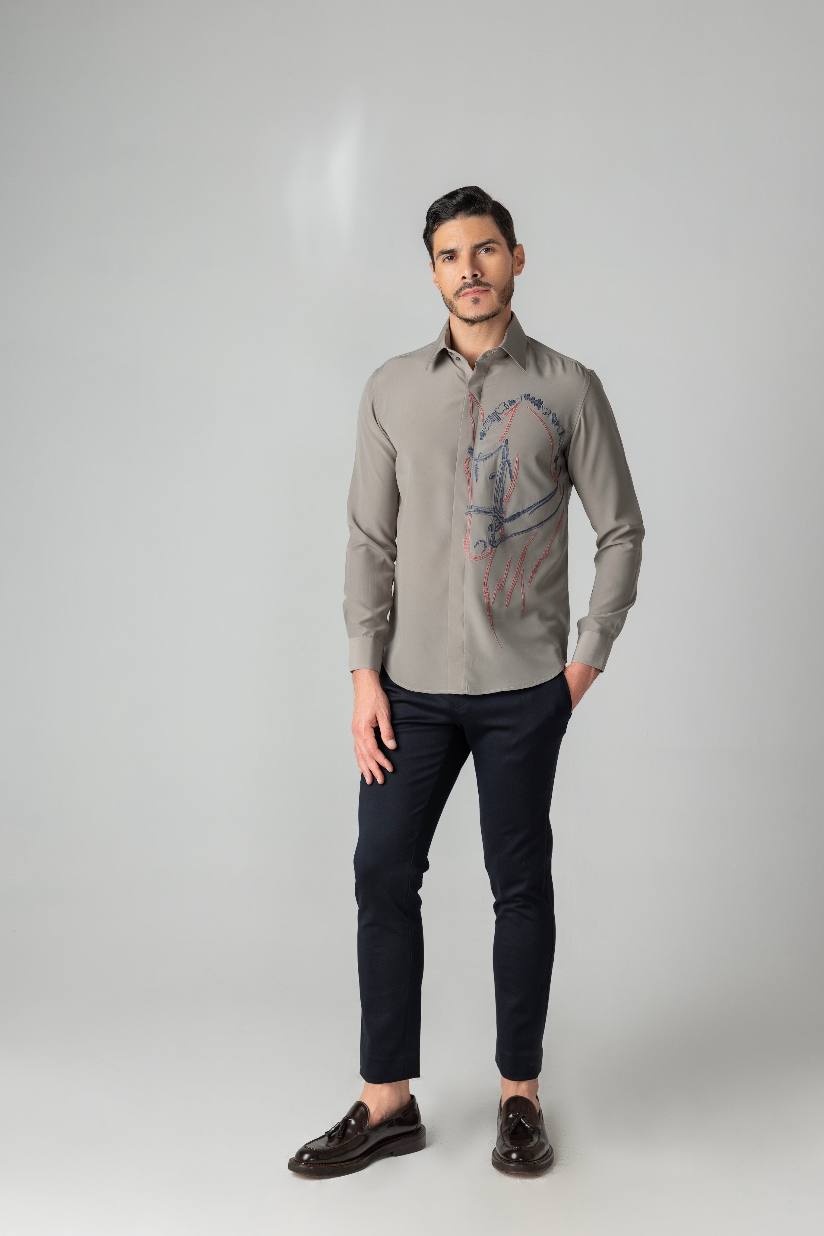 Grey shirt embroidered with multi-coloured Horse motif