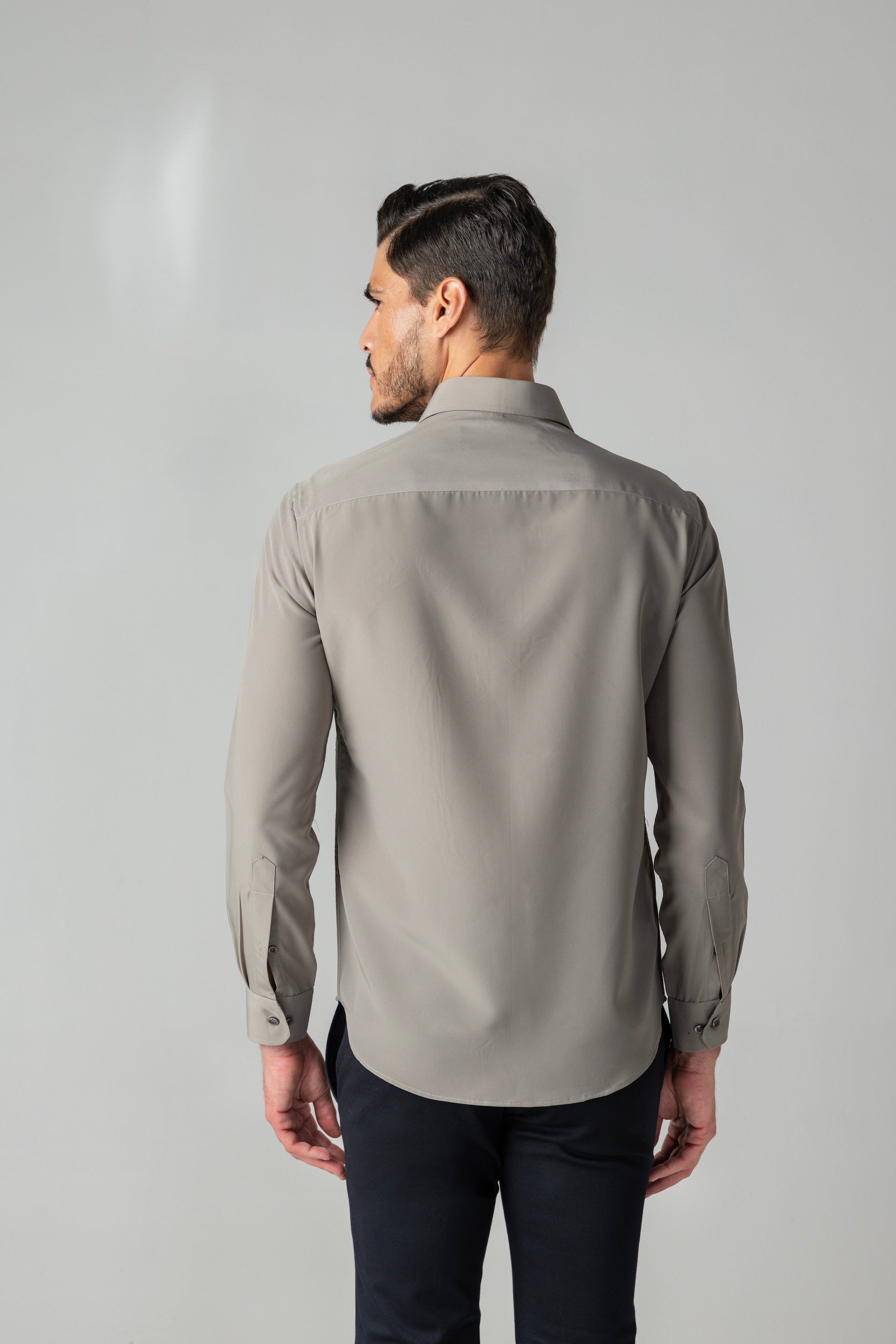 Grey shirt embroidered with multi-coloured Horse motif