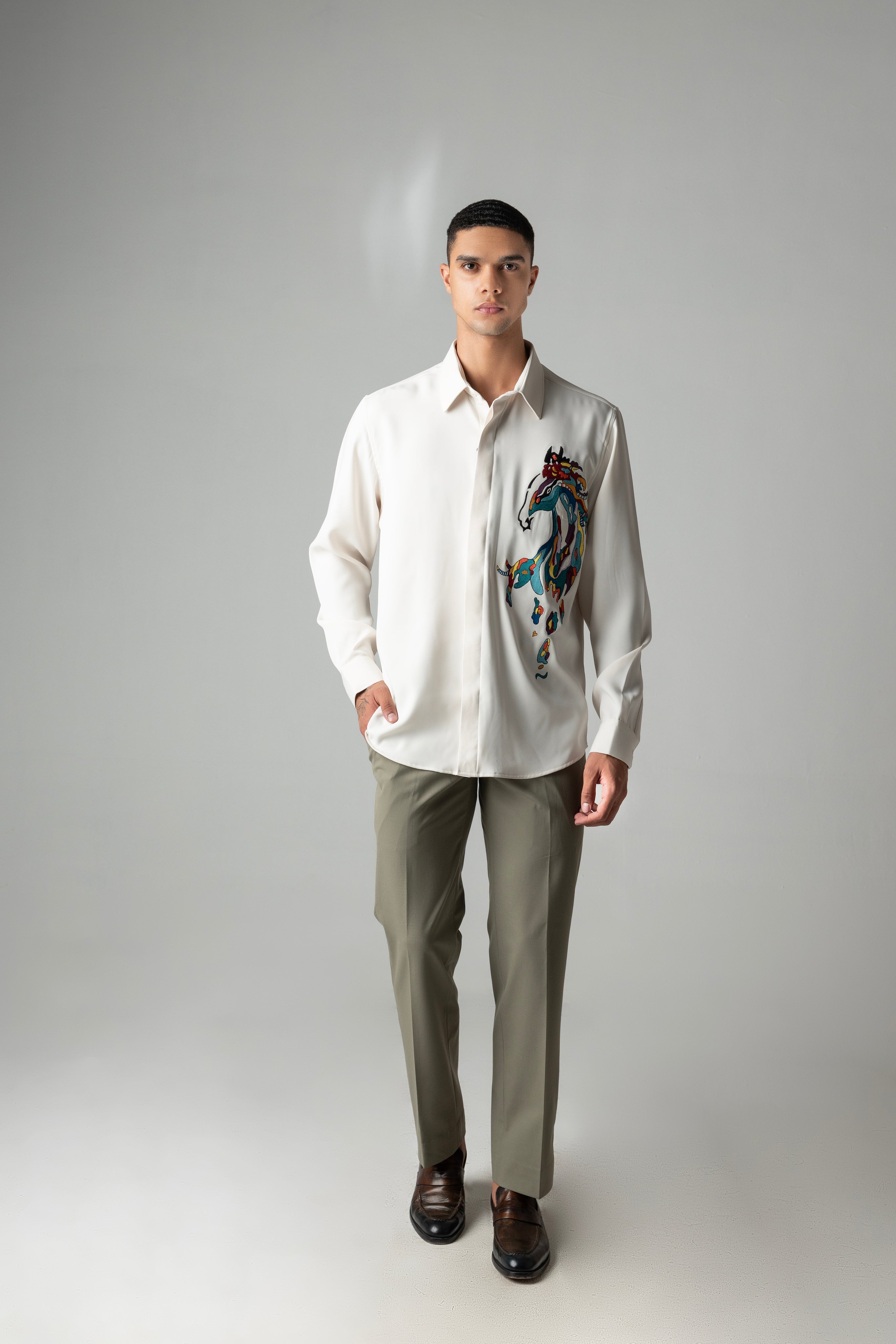 Ivory shirt with multi-coloured embroidered Horse motif
