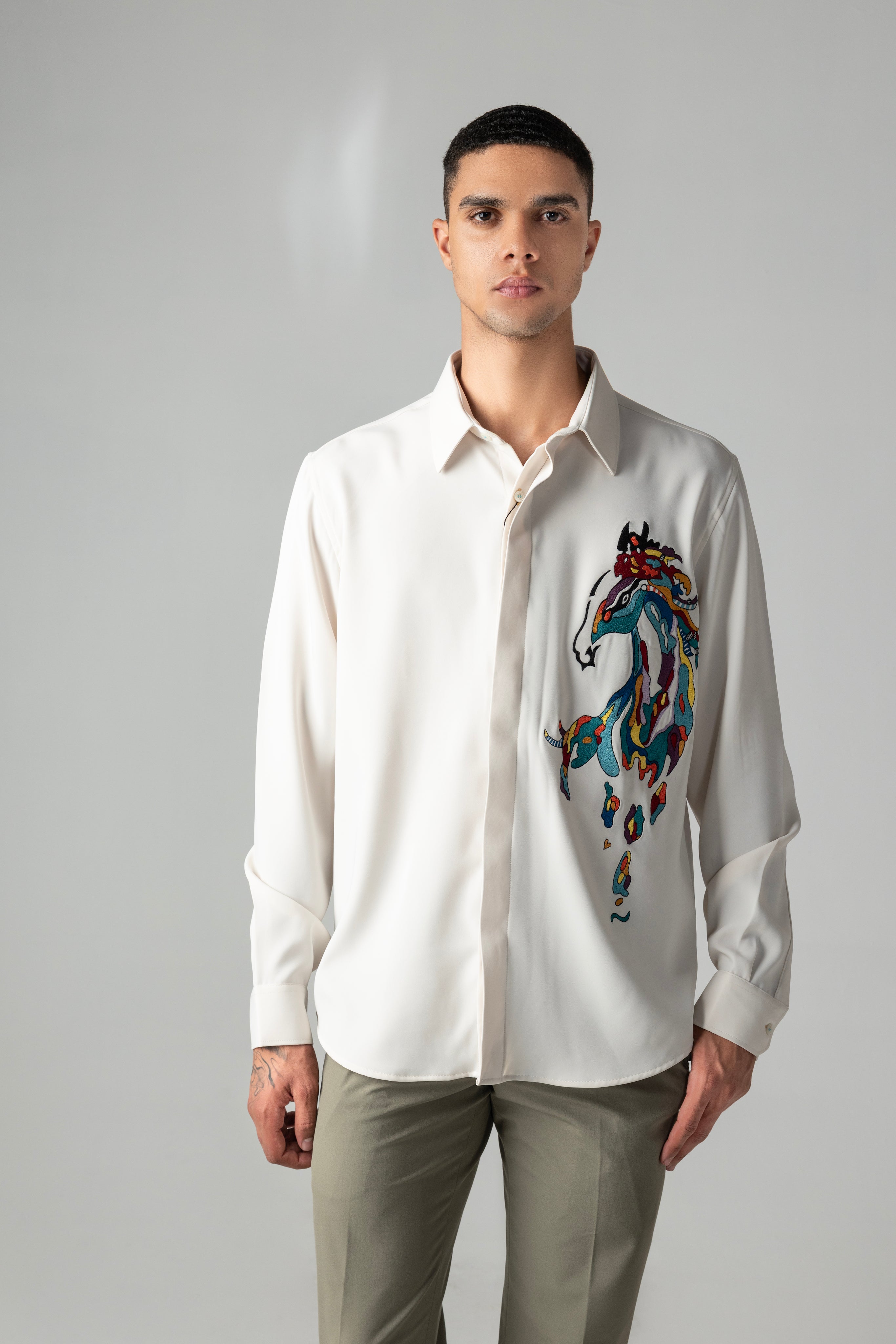 Ivory shirt with multi-coloured embroidered Horse motif