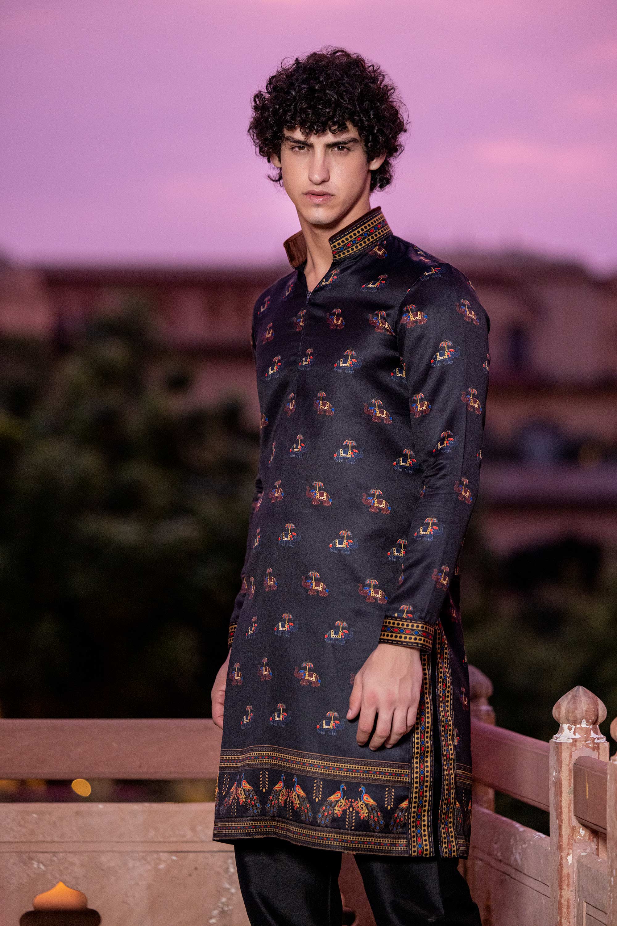 Digital print kurta paired with aligadhi.