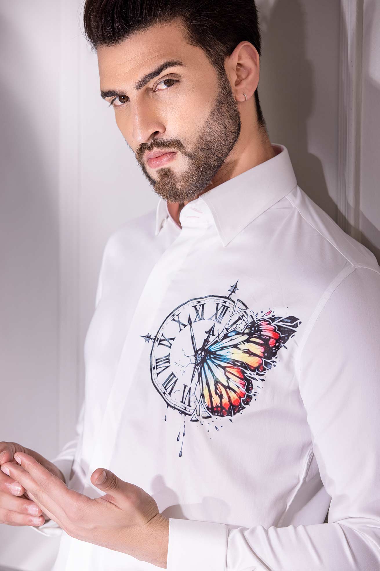 White full-sleeved shirt with digital print clock motif