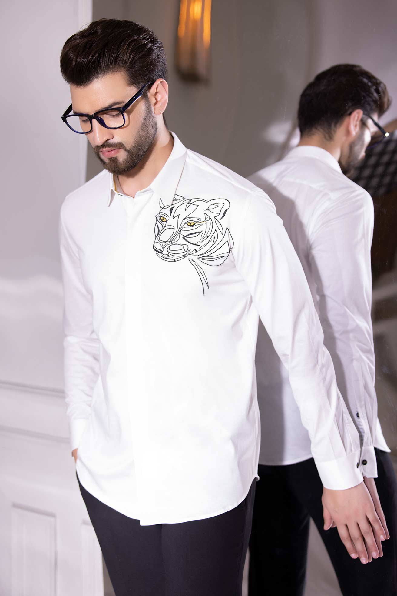 White full-sleeved shirt with hand-embroidered Tiger motif